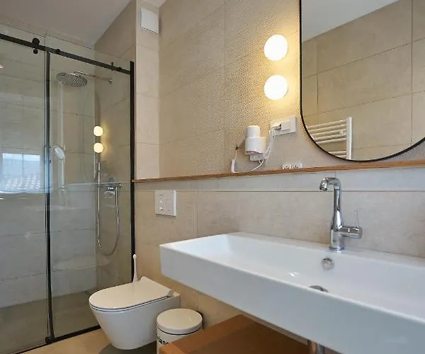 Dolcemente Garni Superior Hotel 3*