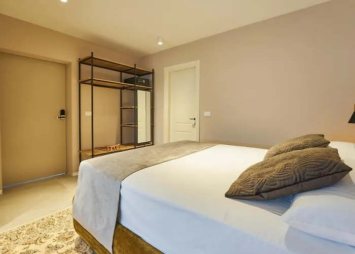 Dolcemente Garni Superior Izola